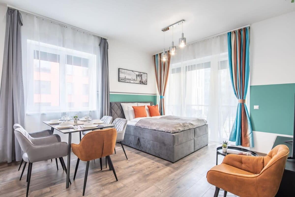 Brand New - Modern & Comfy At River Budapeste